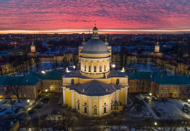Свято-Троицкая Александро-Н-евская лавра